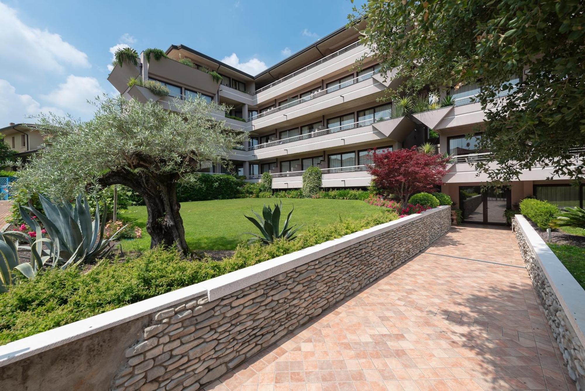 Il Sogno Apartments Desenzano del Garda Dış mekan fotoğraf